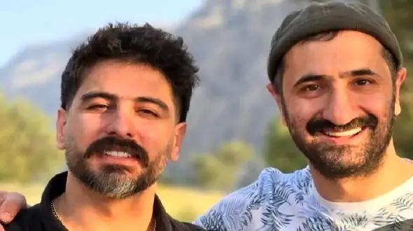 فیلم آواز احساسی /  ایمان صفا رفته لرستان پیش سعید حسینی تو دشت آهنگ درمون خستگیم رو خوندن !