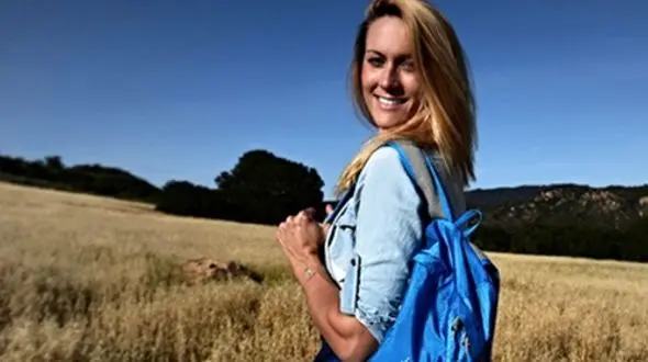 زن جهانگرد؛ اولین زنی که همه کشورهای جهان را دید! +عکس