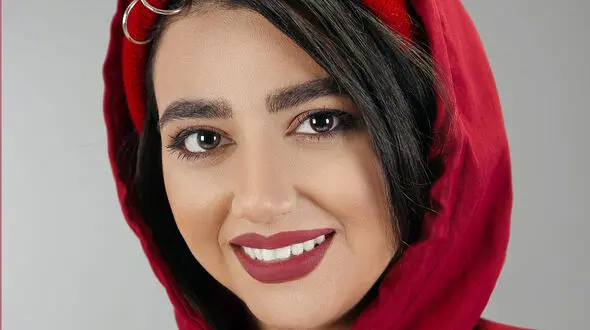 عکس دونفره بلاگر معروف اینستاگرام با مرد خوشتیپ / کولاک سرنا امینی در سالگرد ازدواجش !