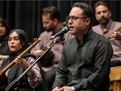 آواز پر طمطراق/ تاج با شعر سعدی غوغایی به پا کرده که کل اروپا محو این شاهکار شدن