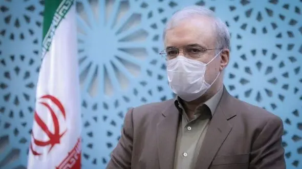 خبر بد / نمکی: کرونای انگلیسی جوان تر ها را بیشتر گرفتار می کند