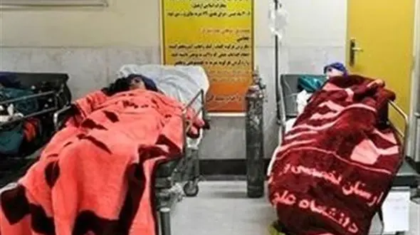  مسمومیت سریالی به آذربایجان‌غربی رسید/‌ انتقال ۳۰ دانش‌آموز‌‌ ارومیه‌ای به بیمارستان