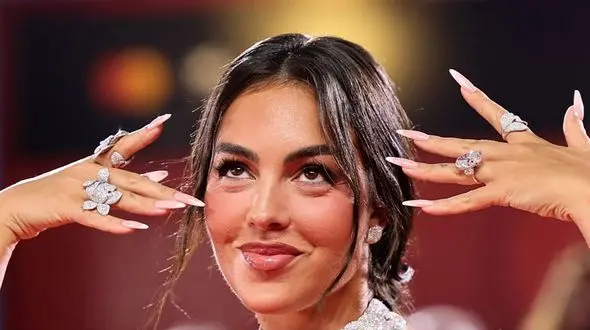  احتمال جدایی جورجینا از رونالدو  + فیلم لحظات زیبای زندگی آنها