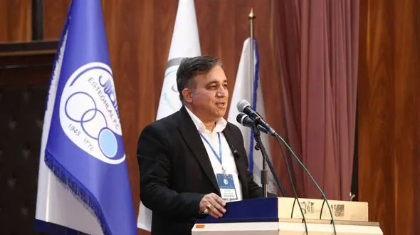 تاجرنیا برخی مسئولان و کارمندان استقلال را با پیامک اخراج کرد
