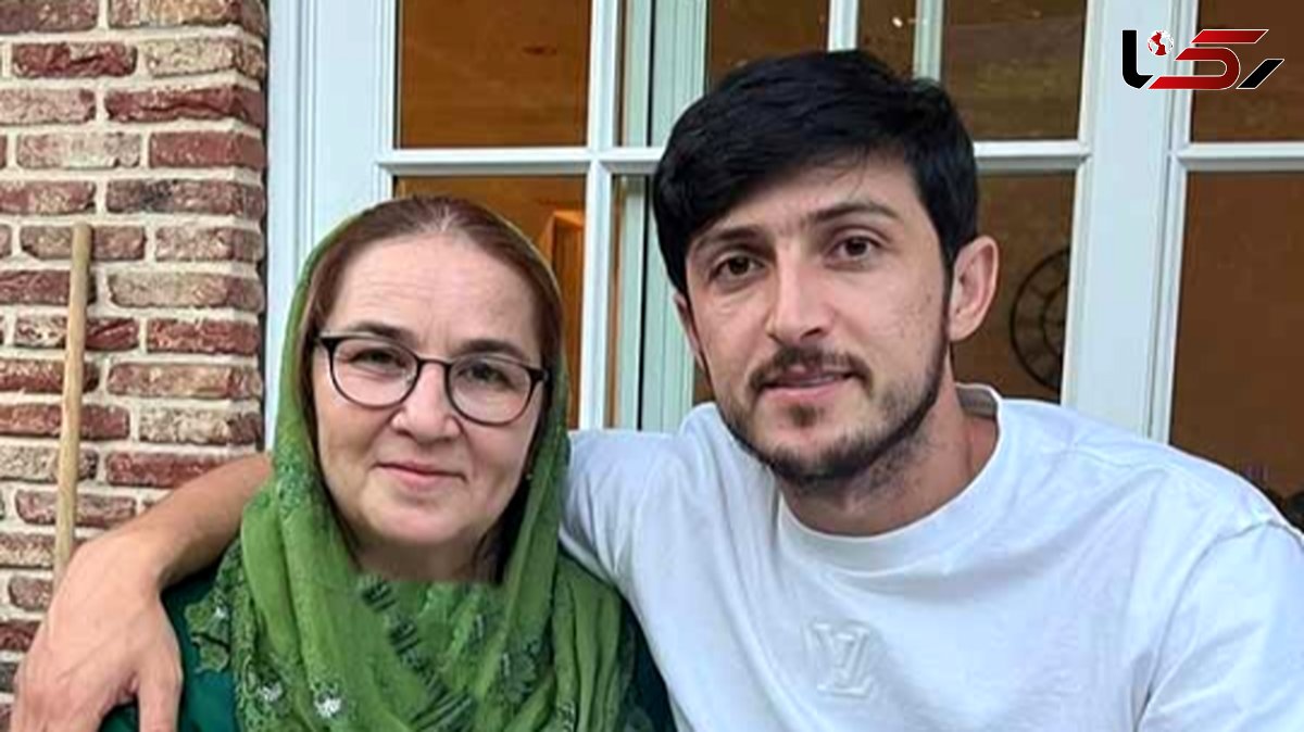 فیلم/ سردار آزمون: من شانسی به دنیا اومدم دکتر به مامانم گفته بود بخاطر کم خونی خیلی زیاد سالم به دنیا نمیام بعد چند سال همون دکتر رو تو فرودگاه دیدیم و...