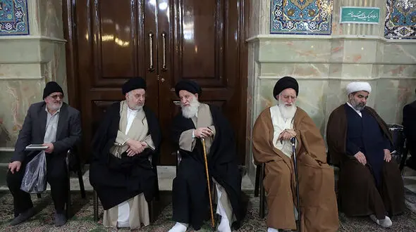 تشییع و تدفین پیکر همسر شهید آیت الله مطهری + عکس