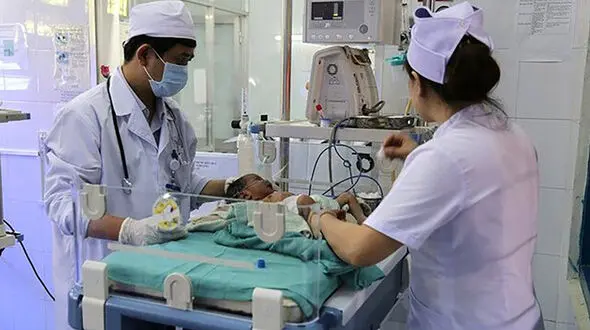 عوارض کرونا در دوران بارداری 