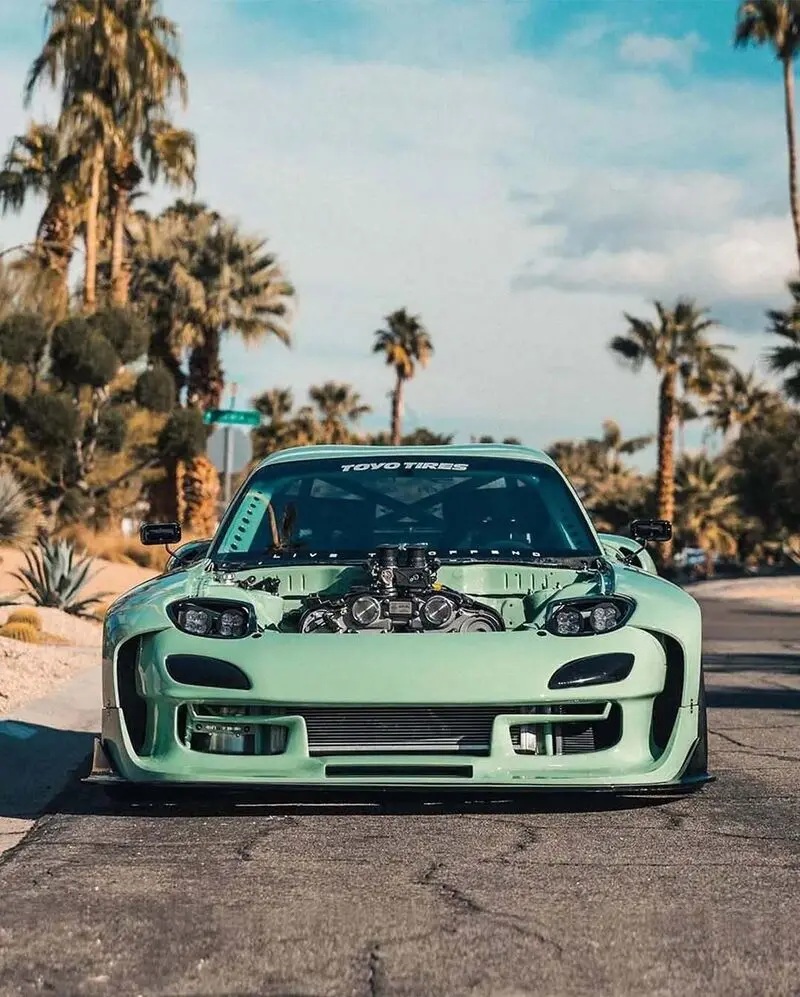 قلب تپنده پاگانی زوندا در کالبد یک مزدا RX-7