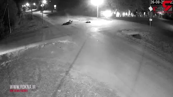 تصادف مرگبار موتورسوار با یک خودرو در تقاطع + فیلم