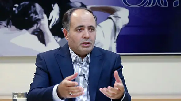 دولت یا قوه قضاییه می توانند لایحه عفاف و حجاب را پس بگیرند/ ۶۰ درصد مردم در انتخابات شرکت نکردند!