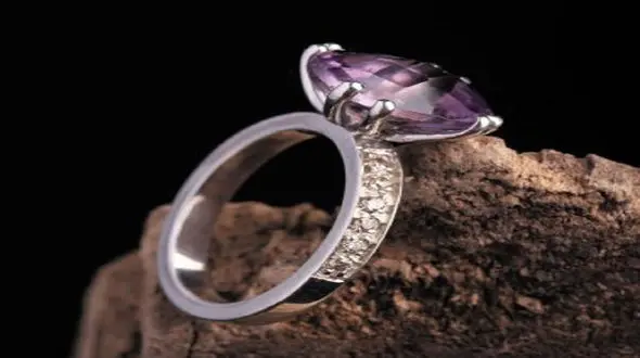 شیشه بازیافتی به جواهر تبدیل شد + فیلم