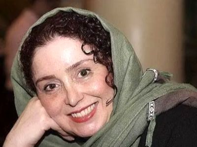 فیلم / زیبایی فوق العاده ژاله صامتی در عروسی دخترش .../ اومدم دخترمو بدید ببرم ...