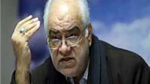 غیاثی: حق با دایی است اما پاس به عقب خطا بود