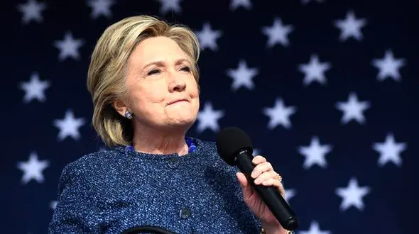 کلینتون: تقصیر خودم است ترامپ رئیس‌جمهور شد