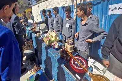 حرکت حیرت انگیز دانش آموزان سیرجانی / دو زندانی آزاد شدند!