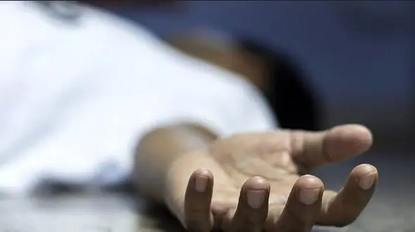 پسر 20 ساله ای را در محلات چاقو چاقو کردند / این 3 مرد خانواده ای را در عید سیاه پوش کردند!
