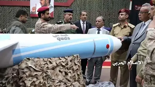 اولین فیلم از حمله موشکی به پالایشگاه آرامکو عربستان
