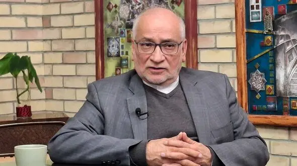مرعشی : تهران و واشنگتن نهایتا به توافق می رسند/ آمریکا اگر می خواست بجنگد این همه ناو را در تیررس ایران قرار نمی داد