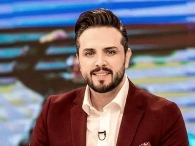 رونمایی مجری مشهور ایرانی از همسرش! / عکس های زن شوهری پدرام کریمی و همسر عروسکی اش