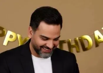 فیلم/ جشن تولد باشکوه و شاهانه 43 سالگی احسان علیخانی با تیپ و استایل‌های ایرانی پسند/حرف پشت سرشون زیاده ولی آبانی‌ها رو همه دوست دارند