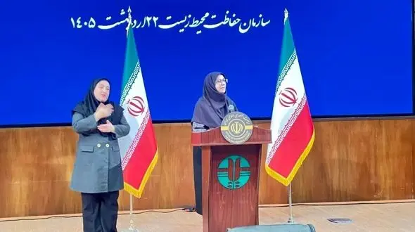 شینا انصاری: درباره پیامدهای زیست‌محیطی جنگ در خلیج فارس با کشورهای منطقه مکاتبه کردیم/  پایش‌های میدانی و ماهواره‌ای مستمر ادامه دارد + فیلم