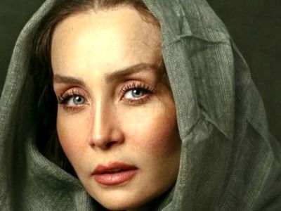 حدیث فولادوند: عکسم را روی بشقاب و درب تاکسی می‌زدند!