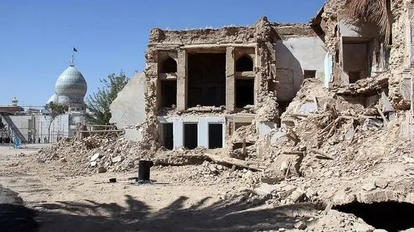 تخریب بافت تاریخی حداقل 12 شهر کشور همچون شیراز/ به جای زنده سازی ، ویران می کنند!