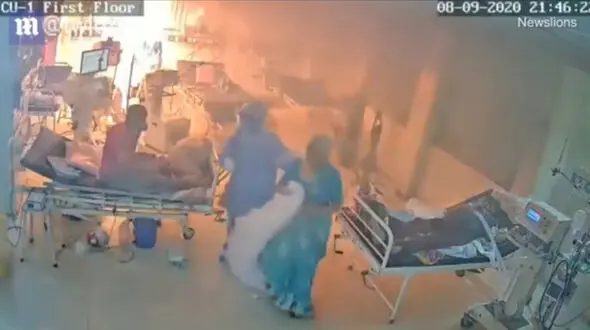 فیلم لحظه آتش‌گرفتن بخش ICU بیماران کرونایی + عکس