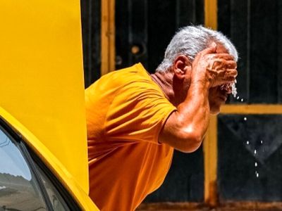 تهران گرم‌ تر می‌ شود؛ تغییرات دما از سه‌ شنبه