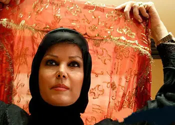 عکس / انتشار فریم ناب و دیده نشده از فرزانه کابلی و هادی مرزبان؛ قاب دو نفره‌ای که صمیمیت زوج هنری را در سال ۱۳۹۵ به نمایش گذاشت! / سند اصالت تئاتر ایران