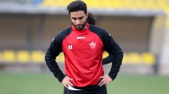 ناراحتی هافبک پرسپولیس از نیمکت‌نشینی
