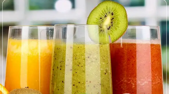 در وعده صبحانه آبمیوه های طبیعی مصرف کنید