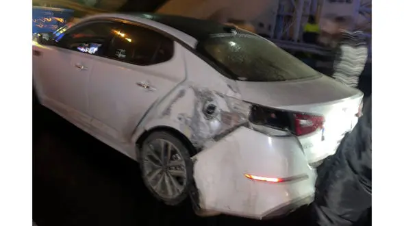 6 عکس وحشتناک از پوکیدن 2 خودروی لوکس در تهران