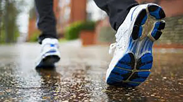 کمک 30 دقیقه ای پیاده روی به زندگی شما 