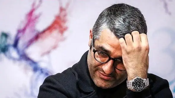 پژمان جمشیدی: من چکم داشت برگشت میخورد رفتم متصدی بانک منو نشناخت گفت کارت شناسایی لطف کن منم نیم ساعت نشستم ولی یه نفرهم منو نشناخت+فیلم