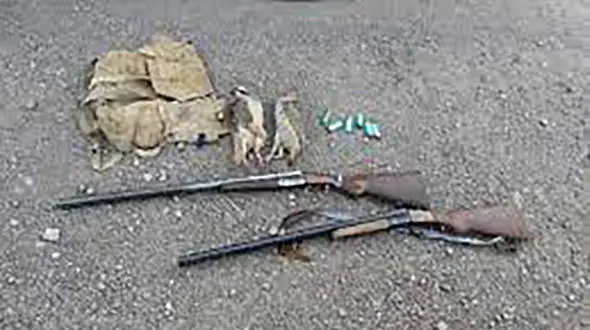 دستگیری شکارچیان غیرمجاز به همراه ۳ سلاح و لاشه یک بز وحشی