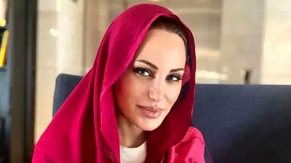 رامانا سیاحی کیست ؟ +  فیلم