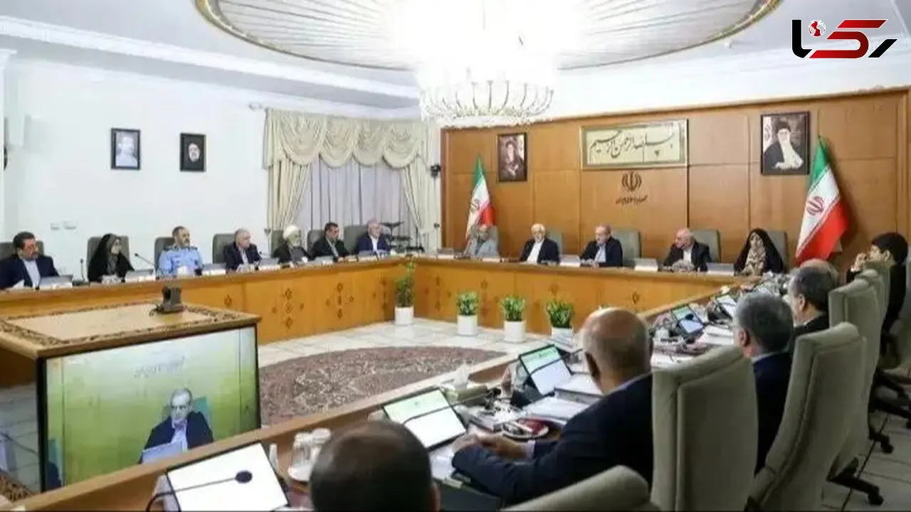 چرا سیاسیون هنوز از گذشته عبور نکرده‌اند؟