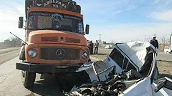 مرگ تلخ راننده همدانی زیر چرخ های کامیون + عکس