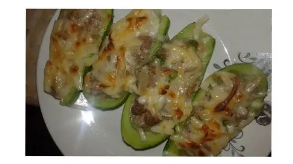 قایق کدویی؛ غذایی شکیل و لذیذ