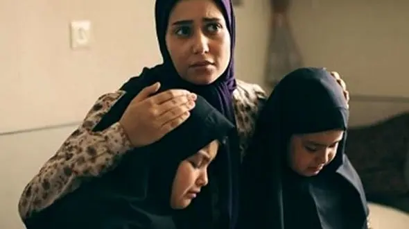 ویلایی ها، روایت زندگی زنانی عاشق و منتظر در بحبوحه جنگ