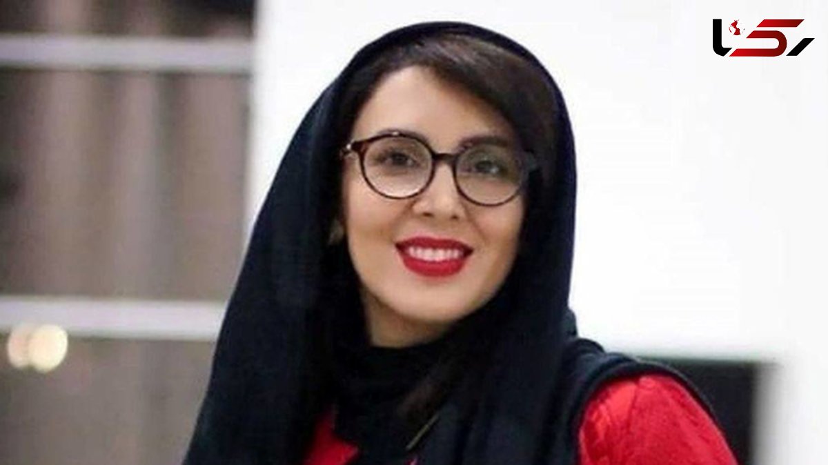 استایل خاص لیلا بلوکات و خواهرش در خارج از کشور/ درست مثل سیبی که از وسط دو نیم کرده باشن