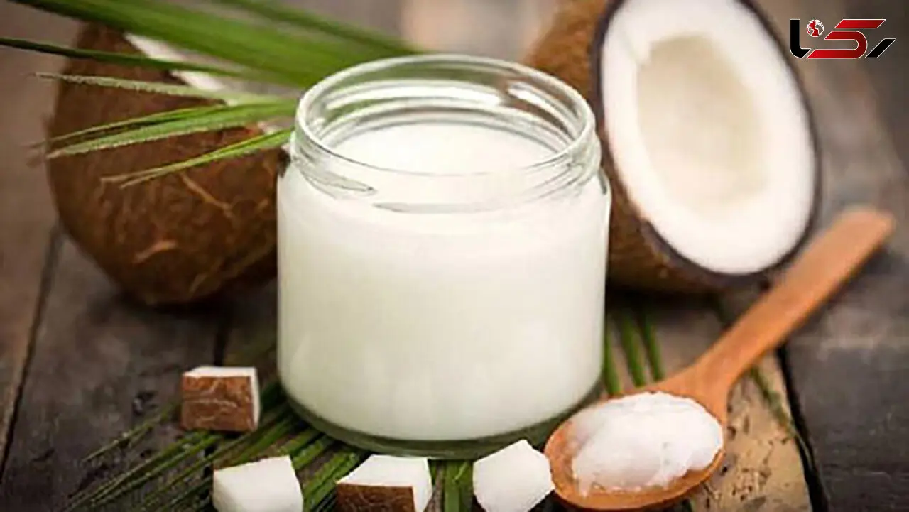 تهیه روغن نارگیل برای زیبایی مو و پوست 