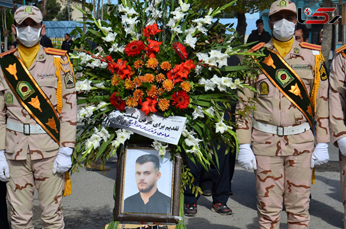 مراسم تشییع پیکر شهید "محمد مهدی مرادی" در کرمانشاه + عکس