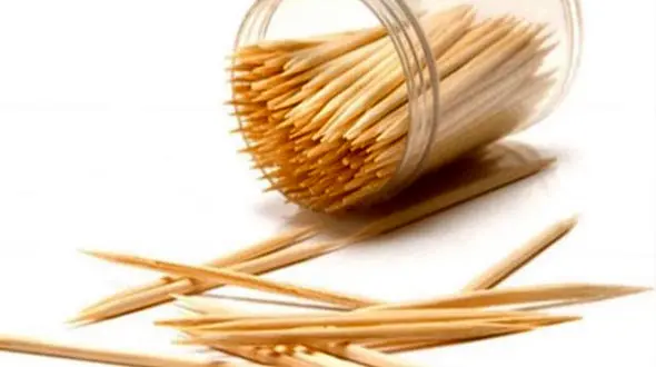 خلال دندان دشمن لثه و دهان 