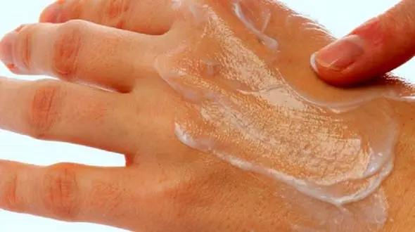 جوانسازی پوست دست با ماسک های خانگی