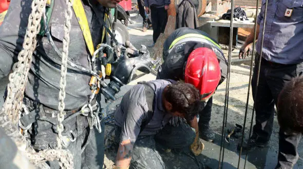 مرگ تلخ 5 کارگر در سقوط به حوضچه فاضلاب صنعتی در اصفهان