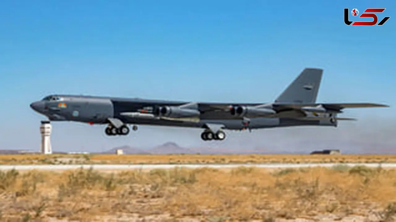 فیلم ورود بمب‌افکن های B-52 ایالات متحده آمریکا به پایگاه هوایی العدید قطر 