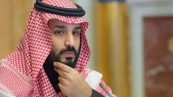 عکس؛ سفر در زمان؛ دیدار «محمد بن سلمان 33 ساله» در دیدار با ملکه الیزابت دوم در لندن؛ سال 1396 