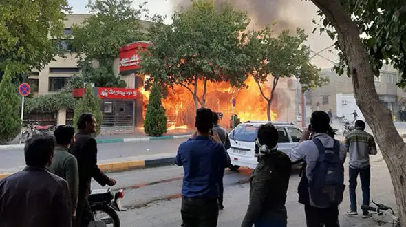 بازگشت آرامش به شهرستان‌های استان تهران/ در شهر خبری نیست